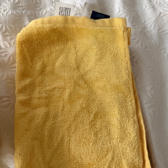 New Lot washcloths and hand towels - Picture 4 of 8